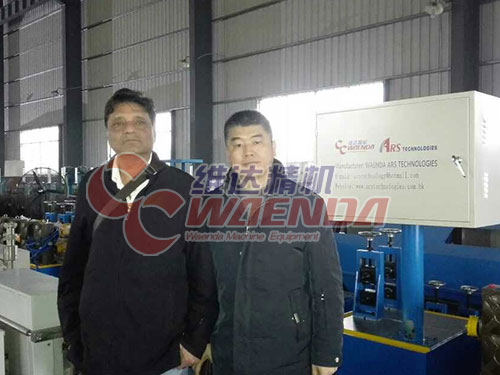 國外客戶考察合影10