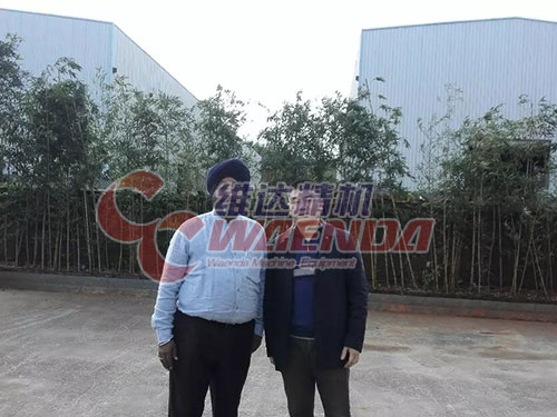 國外客戶考察合影12