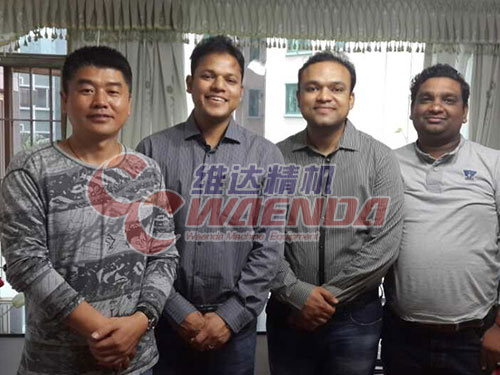 國外客戶考察合影5