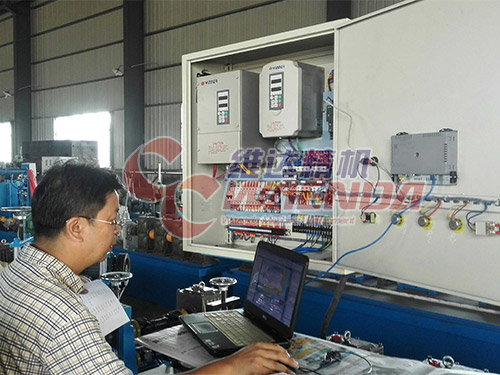 郴州市維達(dá)金屬設(shè)備廠,郴州汽車排氣管焊管機(jī),郴州飲用水焊管機(jī),不銹鋼裝飾管制管機(jī)哪里的好